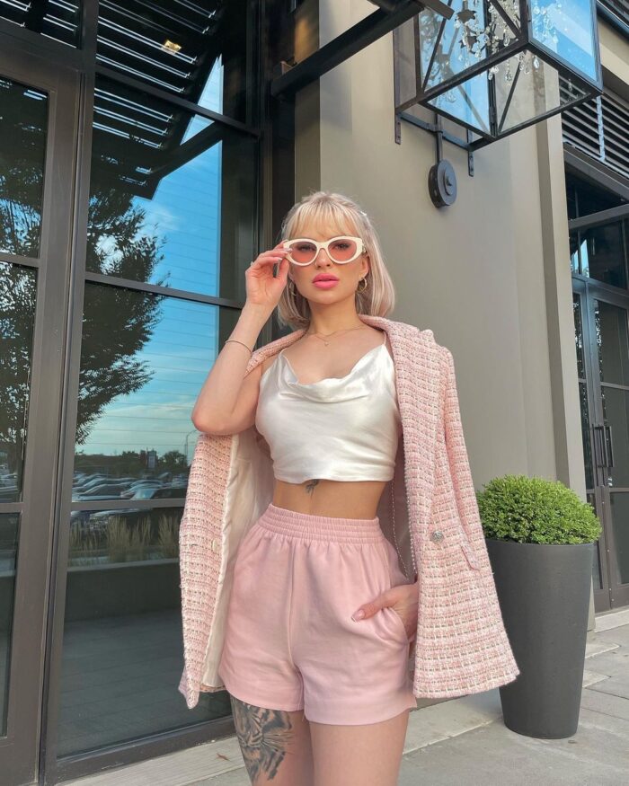 Layna Boo - Height, Weight, Net Worth, Age, Birthday, Wiki - Local 8 Now