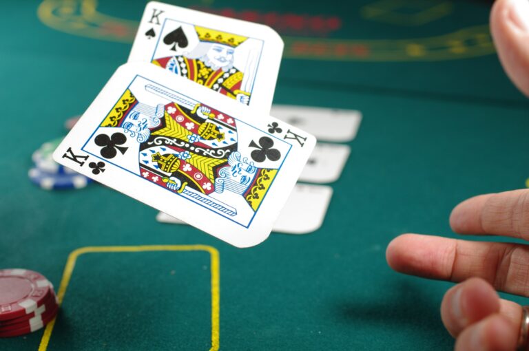 Inside the Mind of a Casino Marketer: Strategies for Luring in New Players
