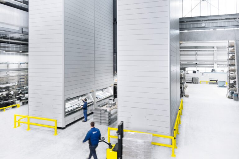 The Future of Warehouse Automation: Vertical Carousel Storage Systems and Beyond