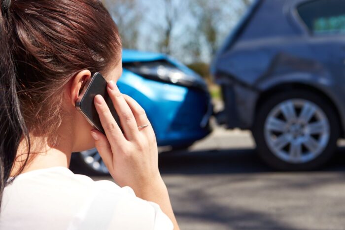 When to Consult a Car Accident Lawyer